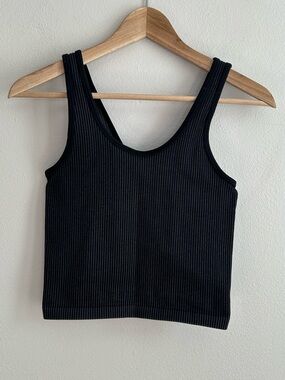 Offline by Aerie Ribbed Black Grey Striped Crop Tank Top Stretchy Size S